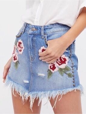 Free People Light Blue Denim Miniskirt with Wild Rose Embroidery 27
